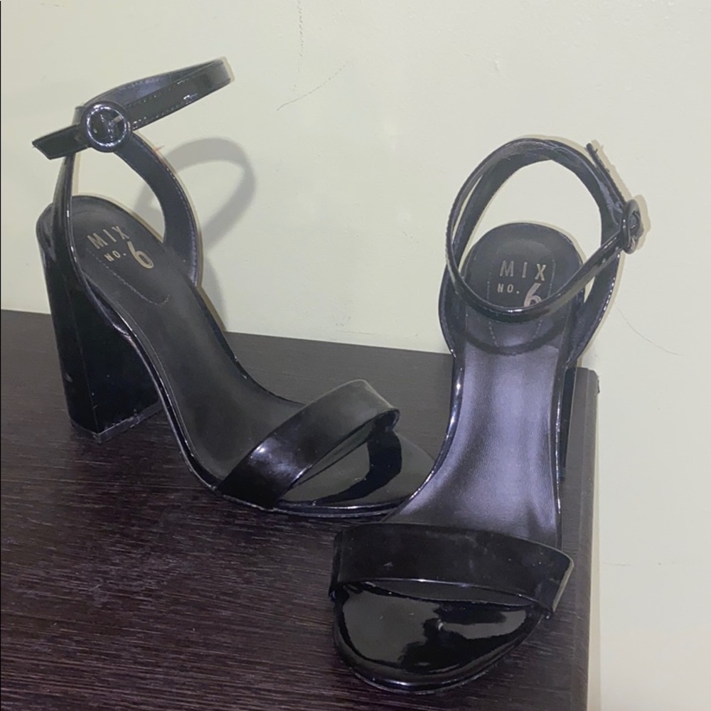 Mix No. 6 Black Patent Heels